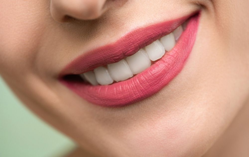 vilken färg på läppstift för vitare tänder